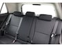 Toyota Auris 1.8 Full Hybrid Dynamic | Origineel NL | Volledig dealer onderhouden | Keyless | 17 inch | Cruise | Clima | Navigatie | Parkeersensoren achter | Camera
