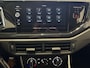 Volkswagen Polo 1.0 TSI Life Edition | Parkeersensoren achter | Achteruitrijcamera | Apple Carplay draadloos | Android Auto draadloos | Digitale cockpit | 15 inch lichtmetalen velgen |  Vierseizoensbanden