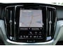 Volvo V60 T6 Plug-in hybrid AWD 350PK Plus Dark | Panoramadak | Head-up Display | 360 Graden Camera | Lederen Bekleding Blond | Getint Glas | Stuurverwarming | Stoelverwarming | Verwarmbare Achterbank | Harman/Kardon | Adaptieve Cruise Control | Keyless | Pilot Assist | BLIS | Power Seats Met Memory