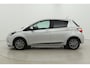 Toyota Yaris 1.5 Hybrid Design | Apple Carplay / Android Auto | Cruise | Clima | Parkeersensoren achter | Camera | Rijstrooksensor | 15 inch