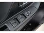 Toyota Yaris 1.5 Hybrid Design | Apple Carplay / Android Auto | Cruise | Clima | Parkeersensoren achter | Camera | Rijstrooksensor | 15 inch