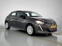Peugeot 208 Active 75 pk | Navigatie | Airco | Cruise Control | DAB Ontvanger | Bluetooth | Lederen Stuurwiel | Buitenspiegels Elektrisch Verstel -en Verwarmbaar | Apple Carplay/Android Auto |