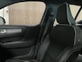 Volvo XC40 T5 Recharge R-Design | Schuifdak | 360° Camera | Harman Kardon | Adaptieve Cruise Control | Stoelverwarming voor+achter | Stuurwielverwarming | Full LED Meesturende koplampen | Pilot Assist | BLIS Dode Hoek Detectie | Leder/alcantara bekleding | Zitting v