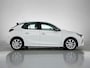 Opel Corsa Edition 100 pk | Navigatie | Achteruitrijcamera | Parkeersensoren Achter | Airco | Cruise Control | DAB Ontvanger | Buitenspiegels Elektrisch Verstel -en Verwarmbaar | 16" Lichtmetalen Velgen | Apple Carplay/Android Auto |
