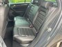 Volkswagen Golf 1.4 TSI Highline Business R|Keyless|19"|Camera|