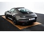 Porsche 911 3.0 Carrera 4 GTS Glazen Schuifdak - Burmester - Surround View - Adaptieve sportstoelen Plus - SportDesign pakket - Sport Chrono - Sportuitlaatsysteem - Entry & Drive