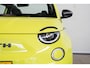 Abarth 500e 500C Turismo Scorpion 42 kWh | Cabrio | Design Pack | Sound Pack | Winter Pack | Tech Pack | Origineel NL |