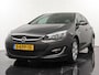 Opel Astra 1.4 Turbo Berlin 120PK - Navigatie - Climate control - Cruise control - Afn. trekhaak - 12 maanden garantie