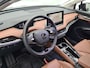 Skoda Enyaq 60 Selection 180pk Automaat Trekhaak, Adaptive cruise control, Lederen bekleding, Achteruitrijcamera, Navigatie, Stoelverwarming, Parkeersensoren, Stuurwiel verwarmd