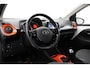 Toyota Aygo 1.0 VVT-i x-cite | Elektrisch vouwdak | Apple Carplay / Android Auto | Airco | Camera | 15 inch