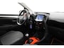 Toyota Aygo 1.0 VVT-i x-cite | Elektrisch vouwdak | Apple Carplay / Android Auto | Airco | Camera | 15 inch