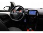 Toyota Aygo 1.0 VVT-i x-cite | Elektrisch vouwdak | Apple Carplay / Android Auto | Airco | Camera | 15 inch