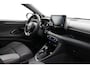 Toyota Yaris 1.5 Hybrid Executive | Navigatie | Head-up display | JBL | Dodehoek detectie | Stoelverwarming | Parkeersensoren voor/achter | 17 inch