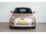 Fiat 500e 42 kWh | Camera | Stoel & Stuurverwarming | Apple Carplay & Android Auto | Style Pack | Parkeersensoren |