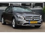 Mercedes-Benz GLA 200 Premium Pano-dak | Trekhaak | Xenon-LED | Navi | ECC | PDC | Cruise | Half-Leder | Sportstoelen | Stoelverw | LMV18'' | Goede banden | Zeer nette