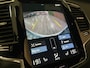 Volvo XC90 T8 AWD Recharge R-Design | Luchtvering | Trekhaak | Harman Kardon | Adaptieve Cruise Control | Standkachel met Volvo On Call App | Stoelverwarming voor+achter | Stuurwielverwarming | Parkeercamera | Pilot Assist | BLIS Dode Hoek Detectie | Elektrische voo