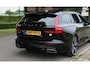 Volvo V60 2.0 T8 Plug-in Hybrid Long Range PHEV AWD R-DESIGN Plus Dark 310Pk Aut Full Options 1e eigenaar Pano Trekhaak Head-up