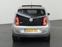 Volkswagen Up! 1.0 groove up! | Panoramadak | Parkeersensoren | Bluetooth | Stoelverwarming | Cruise Control |