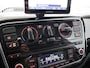 Volkswagen Up! 1.0 groove up! | Panoramadak | Parkeersensoren | Bluetooth | Stoelverwarming | Cruise Control |