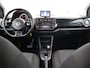 Volkswagen Up! 1.0 groove up! | Panoramadak | Parkeersensoren | Bluetooth | Stoelverwarming | Cruise Control |
