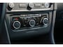 Volkswagen Golf Cabriolet 1.2 TSI BlueMotion Parkeersensoren voor & achter Stuurwielbediening 18"L.M. Navi