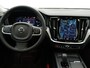 Volvo V60 2.0 B3 Essential Edition | 18" velgen | adaptive cruise | bliss