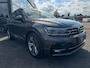 Volkswagen Tiguan 2.0 TSI 4Motion Highline 3X R-Line |Pano.|360•Camera