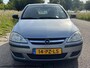 Opel Corsa 1.2-16V Rhythm 3-Drs Stuurbekrachtiging Audio/CD Getint glas ABS Colorpakket Dealeronderhoud Nieuwe Apk!
