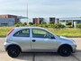 Opel Corsa 1.2-16V Rhythm 3-Drs Stuurbekrachtiging Audio/CD Getint glas ABS Colorpakket Dealeronderhoud Nieuwe Apk!