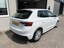 Skoda Fabia 1.0 TSI Business Edition / 15'' LMV/ SMARTLINK/ CLIMA/ BLUETOOTH/ PARK. SENSOREN/ DAB/ CARKIT/ LANE ASSIST/ LEDER STUUR