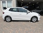 Skoda Fabia 1.0 TSI Business Edition / 15'' LMV/ SMARTLINK/ CLIMA/ BLUETOOTH/ PARK. SENSOREN/ DAB/ CARKIT/ LANE ASSIST/ LEDER STUUR
