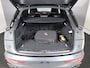 Audi Q5 55 TFSI e quattro Competition 367pk Plug in Hybrid | Panoramadak | Diamond stitching leder interieur | trekhaak | Parkeercamera