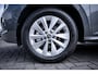 Skoda Kamiq 1.0 TSI 110pk DSG Ambition | Achteruitrijcamera | Cruise control | Volledig digitaal instrumentenpaneel groot