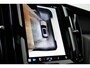 Volvo XC60 T6 Plug-in hybrid AWD Ultimate Dark | Luchtvering | Sportstoelen | Achterbank verwarmd | Alarmsysteem | Audio installatie high end