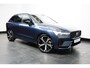 Volvo XC60 T6 Plug-in hybrid AWD Ultimate Dark | Luchtvering | Sportstoelen | Achterbank verwarmd | Alarmsysteem | Audio installatie high end