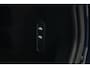 Volvo XC60 T6 Plug-in hybrid AWD Ultimate Dark | Luchtvering | Sportstoelen | Achterbank verwarmd | Alarmsysteem | Audio installatie high end