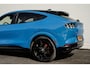 Ford Mustang Mach-E Extended Range First Edition AWD 98 kWh Panoramadak/ B&O/ Trekhaak/ Lederen int./ Camera/ Stoel-stuurverwarming