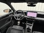 Volkswagen Tiguan Volkswagen Tiguan 1.5 eTSI R- Line keyless / Matrix / Head up / Massage / Groot nav / Trekhaak el. / Klep el.