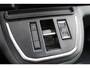Peugeot e-Expert EV L2 136PK AUTOMAAT 75 kWh | NAVIGATIE 10" TOUCHSCREEN | APPLE CARPLAY/ANDROID AUTO | PARKEERSENSOREN | CRUISE CONTROL | DAB+ RADIO | 3-ZITS | LAADRUIMTE PAKKET | 3-FASE! |