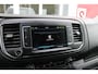 Peugeot e-Expert EV L2 136PK AUTOMAAT 75 kWh | NAVIGATIE 10" TOUCHSCREEN | APPLE CARPLAY/ANDROID AUTO | PARKEERSENSOREN | CRUISE CONTROL | DAB+ RADIO | 3-ZITS | LAADRUIMTE PAKKET | 3-FASE! |