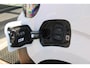 Peugeot e-Expert LONG (L3) 75 kWh 136PK 3-FASE | SCHUIFDEUREN LINKS EN RECHTS | NAVIGATIE 10" TOUCHSCREEN | ACHTERUITRIJ CAMERA | APPLE CARPLAY/ANDROID AUTO | PARKEERSENSOREN | CRUISE CONTROL | DAB+ RADIO | 3-ZITS | LAADRUIMTE PAKKET | PACK MODUWORK |