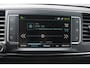 Peugeot e-Expert EV L2 75 kWh | NAVIGATIE 10" TOUCHSCREEN | ACHTERUITRIJ CAMERA | APPLE CARPLAY/ANDROID AUTO | PARKEERSENSOREN | CRUISE CONTROL | DAB+ RADIO | 3-ZITS | LAADRUIMTE PAKKET | PACK MODUWORK |