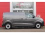 Peugeot e-Expert EV L2 75 kWh | NAVIGATIE 10" TOUCHSCREEN | ACHTERUITRIJ CAMERA | APPLE CARPLAY/ANDROID AUTO | PARKEERSENSOREN | CRUISE CONTROL | DAB+ RADIO | 3-ZITS | LAADRUIMTE PAKKET | PACK MODUWORK |