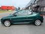 Peugeot 206 CC 2.0-16V Roland Garros | NIEUWE APK | GEINIG VOOR WEINIG | LEDER | AIRCO | CABRIO |
