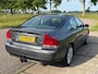 Volvo S60 2.4 Edition ECC LMV 17" Leder/stof Colorpakket Audio/Navigatie ABS Cruisecontrol EBD TCS Dealeronderhoud Apk 20/01/2026