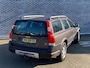Volvo XC70 2.5 T Summum | Dealer onderhouden | Bi-xenon | Trekhaak | Leder | Navigatie | Elektrisch verstelbare bestuurdersstoel met geheugen | Stoelverwarming |