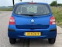 Renault Twingo 1.2 Authentique 3-Drs Stuurberkrachtiging Airco Electric pakket ABS Audio/Bluetooth Dealeronderhoud Nieuwe Apk!