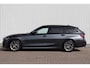 BMW 3-Serie Touring 330e Sportline | Sportstoelen | Shadowline | Navigatie | Trekhaak | Stoelverwarming