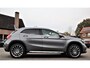 Mercedes-Benz GLA 180 Premium Plus | AMG Pakket | 360 cam | Harman/Kardon | Luxe Leder | Panorama | Carbon | LED | NIEUW |