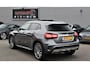 Mercedes-Benz GLA 180 Premium Plus | AMG Pakket | 360 cam | Harman/Kardon | Luxe Leder | Panorama | Carbon | LED | NIEUW |